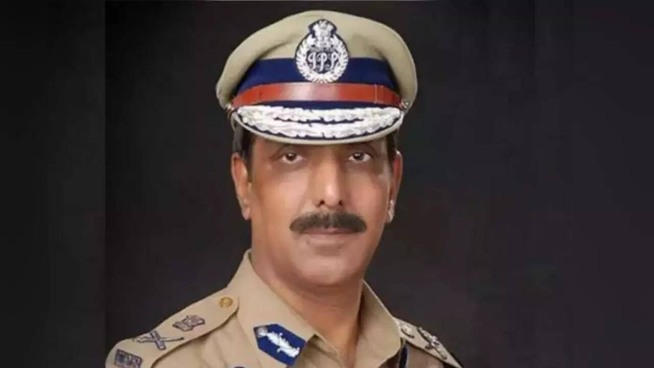'My grandson saw his mother being tortured': Big twist in Punjab ex-DGP ...