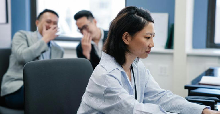 7 Behaviors At Work Others Are Silently Judging You For