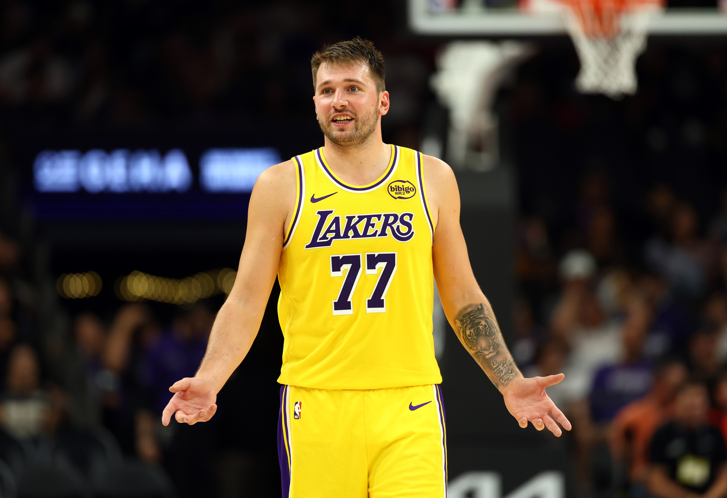 Luka Doncic makes unwanted history in Lakers season opener