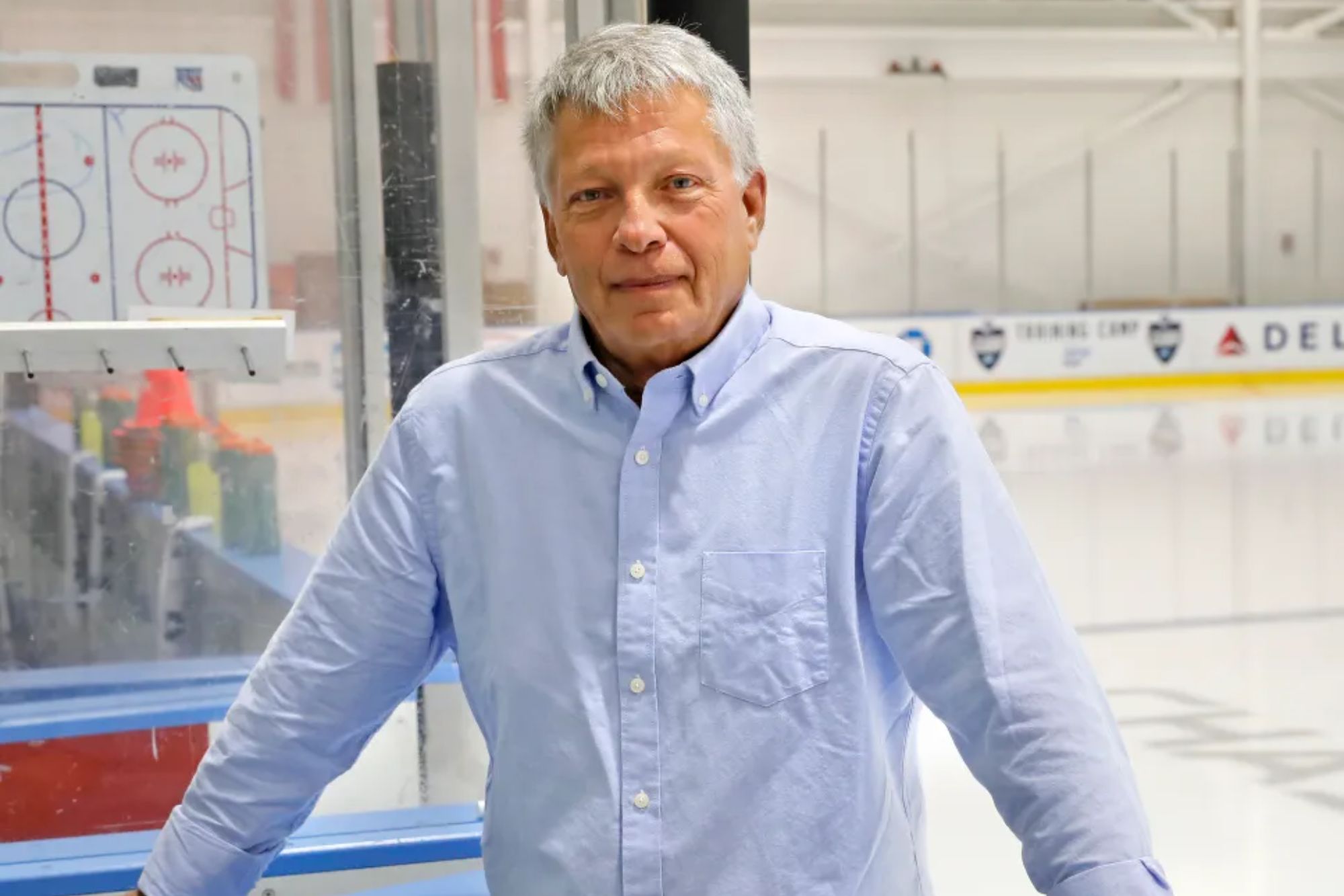 Hall of Fame Rangers columnist Larry Brooks taking some time off from ...