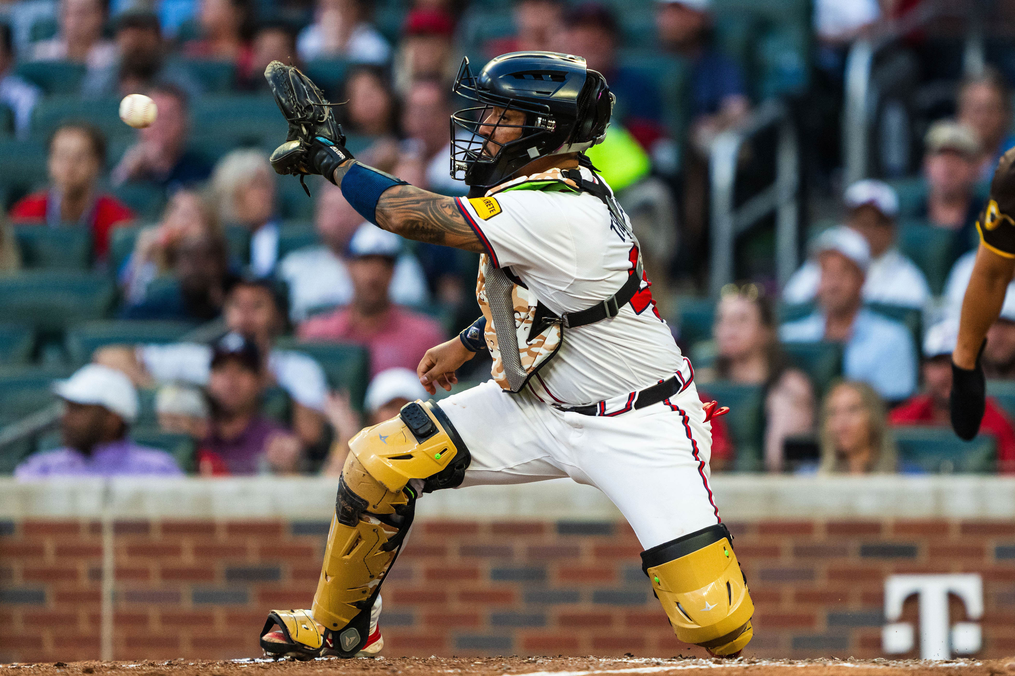 Red Sox expected to let catcher from Aruba walk in free agency