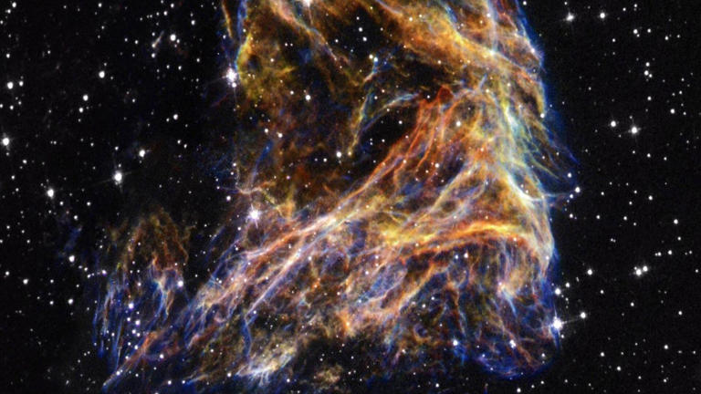 Hallazgo histórico: detectan moléculas complejas de la vida en otra galaxia