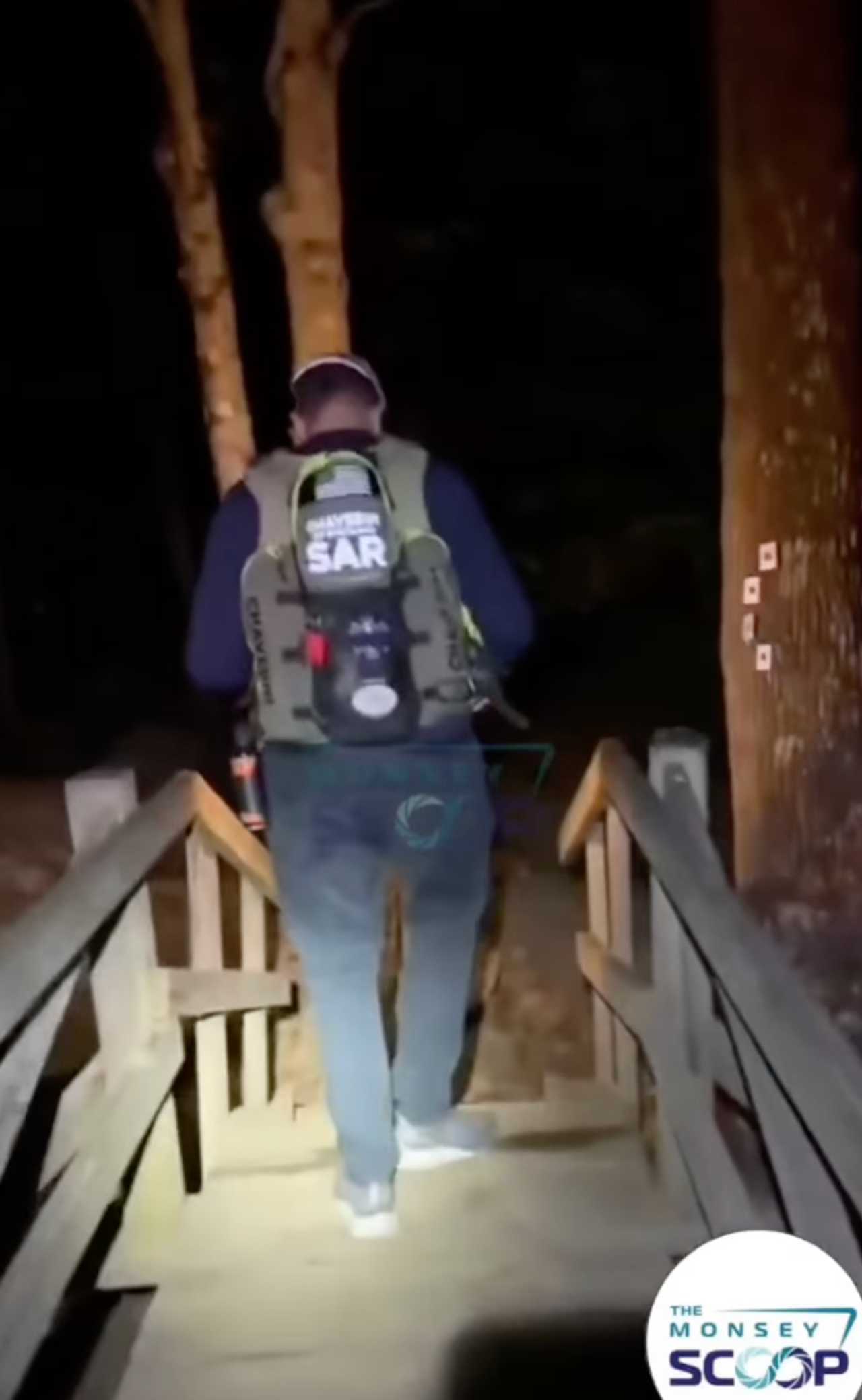 Father, 5 children rescued after getting lost hiking in Rockland County