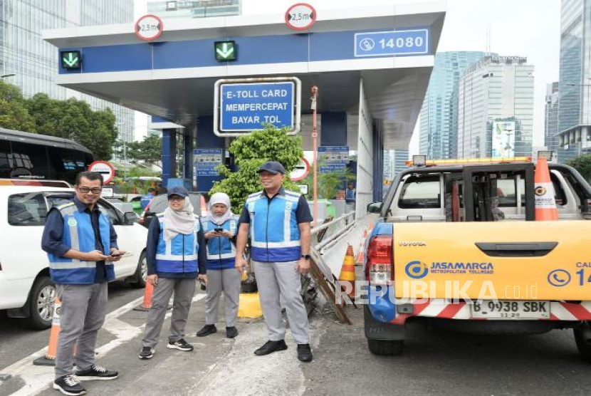 Tujuh Gerbang Tol Kota Kembali Beroperasi Normal