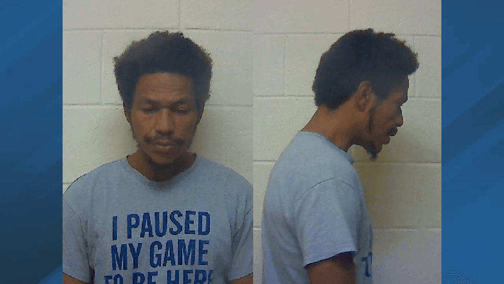 Suspect in custody after leading police on chase, fleeing into ...
