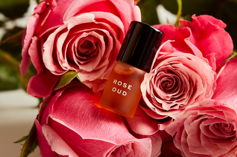 Wangi Oud Seperti Apa? Ini 10 Contoh Parfumnya! 2 AA1OYKfK