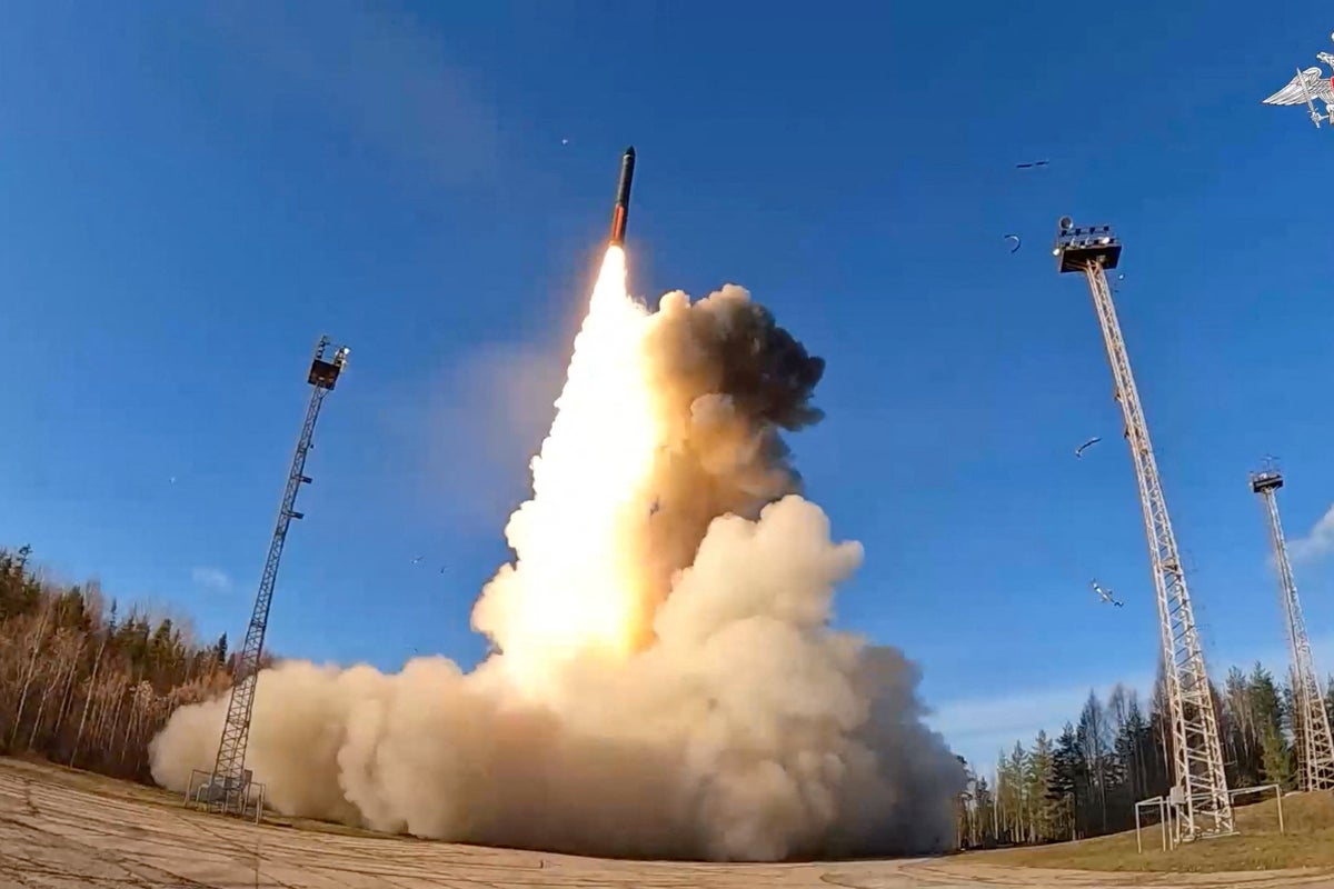 Ukraine-Russia war latest: Moscow tests nuclear missiles after plans ...