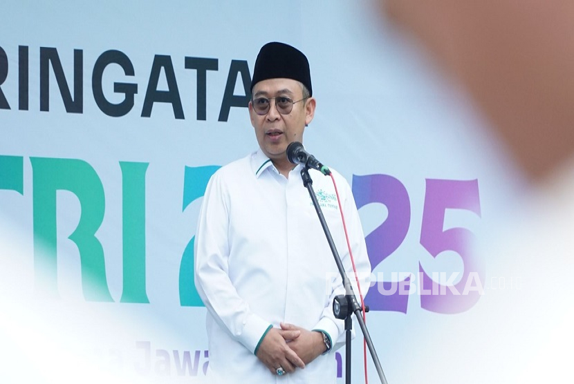 Peringati HSN, Gus Rozin: Santri Wajib Tunjukkan Prestasi di Luar Keagamaan