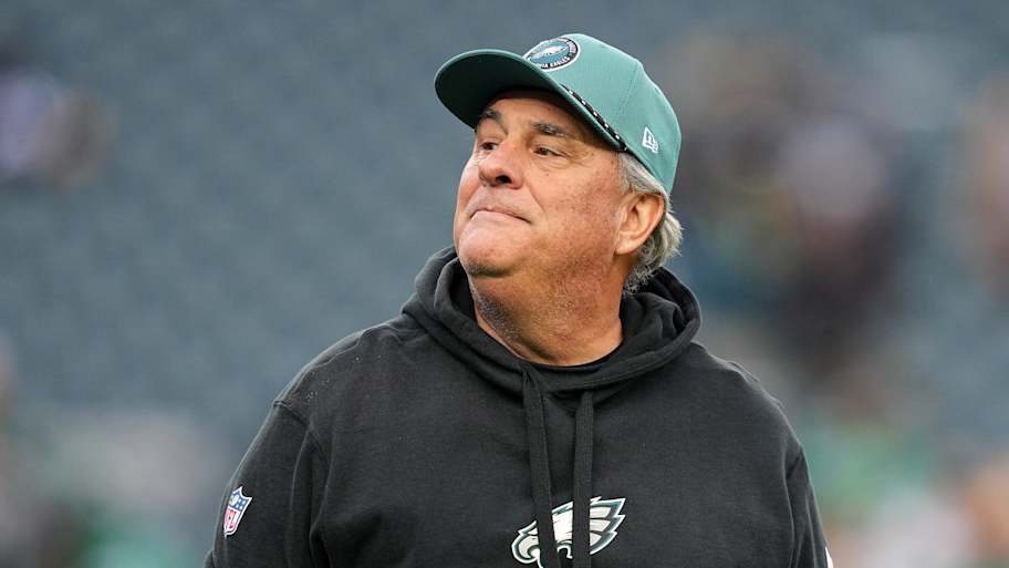 Vic Fangio muddies up evaluation of Jihaad Campbell at EDGE for Eagles