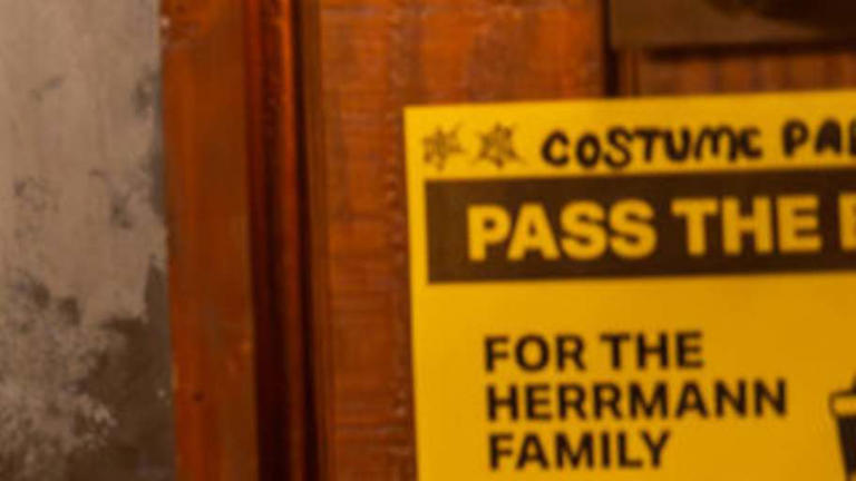 CHICAGO FIRE -- "Ghosts" Episode 1405 -- Pictured: David Eigenberg as Christopher Herrmann | Photo by: Peter Gordon/NBC)