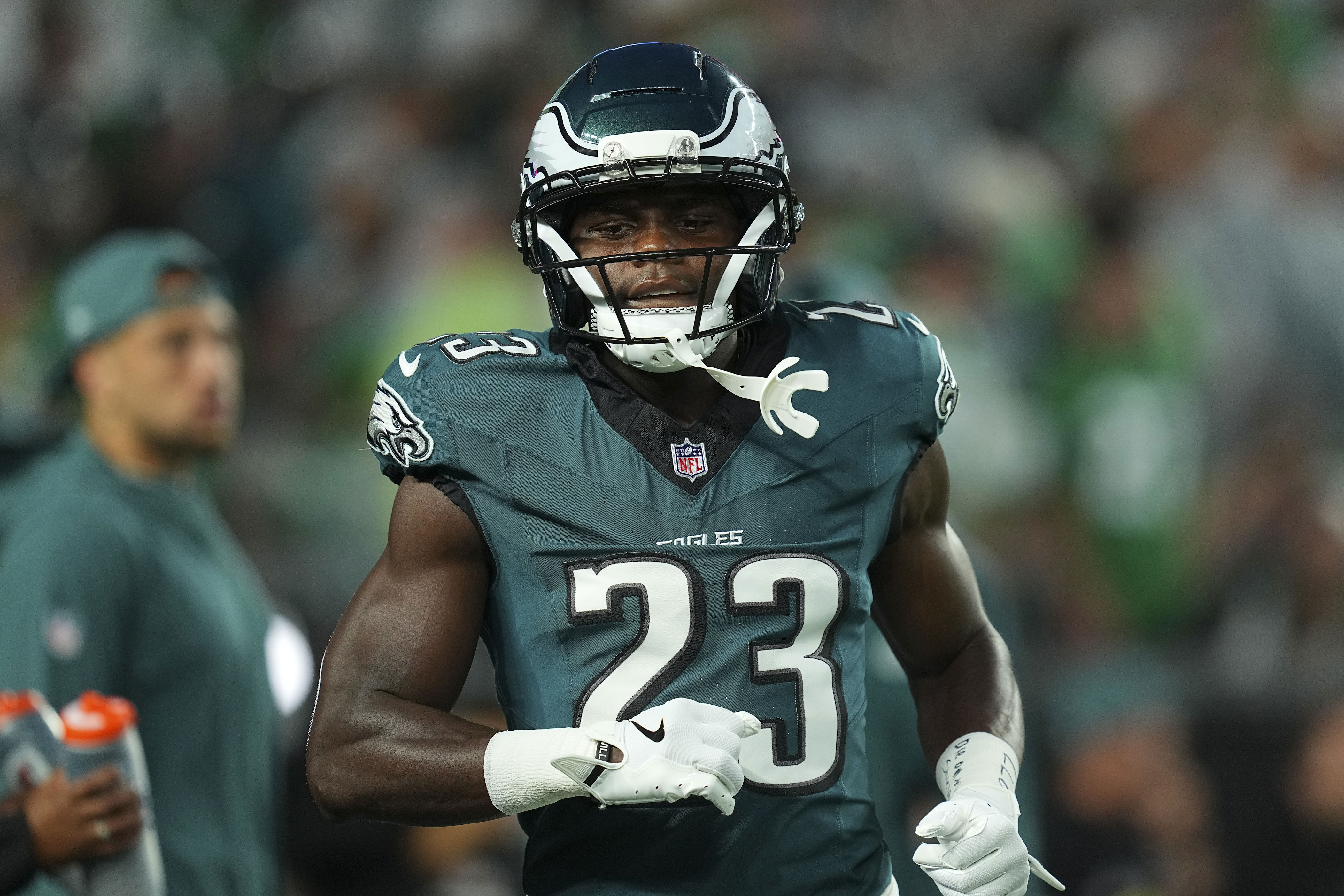 eagles-open-practice-window-for-jakorian-bennett-and-re-sign-guard-to