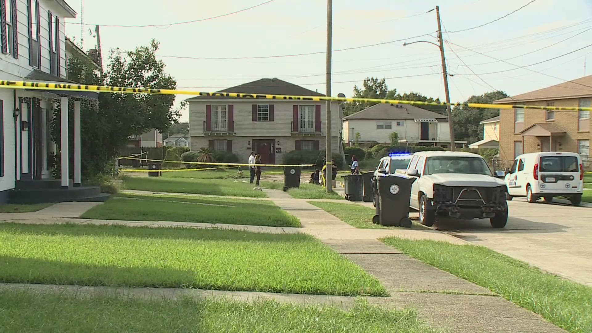 NOPD: Teen girl and man dead after shooting in Algiers