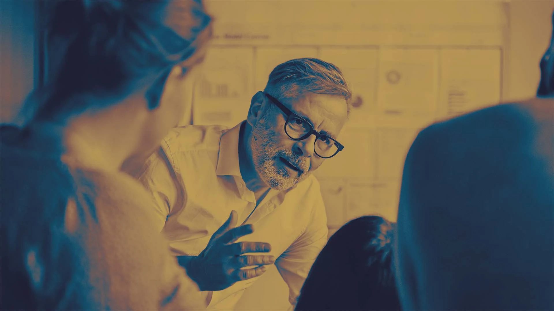 8 Tips for Implementing a Smart and Sustainable AI Plan