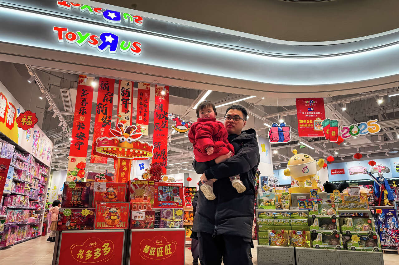 Where to find the 3 new Toys 'R' Us stores in Texas this holiday season