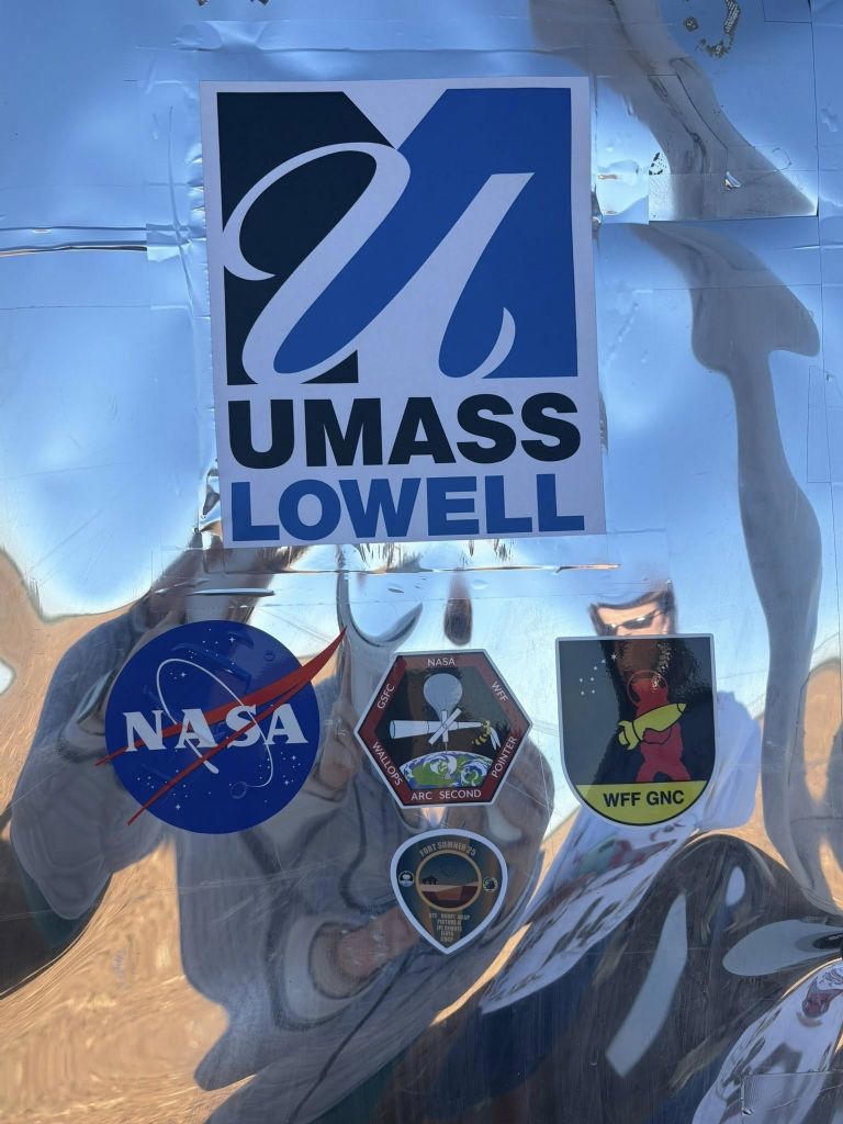 Así se ven las pegatinas de la NASA | Ann Walter FB