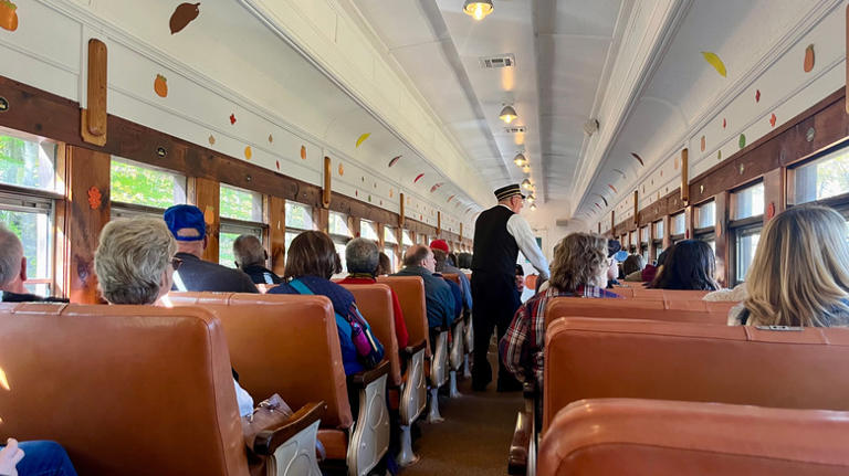 Pennsylvania's Historic Train Takes You On A Scenic Ride Through The ...