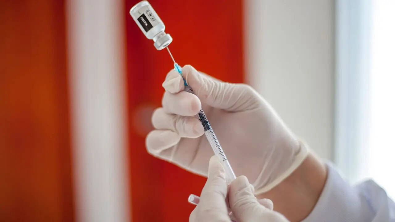 Who Is Eligible For The RSV Vaccine This Respiratory Virus Season?