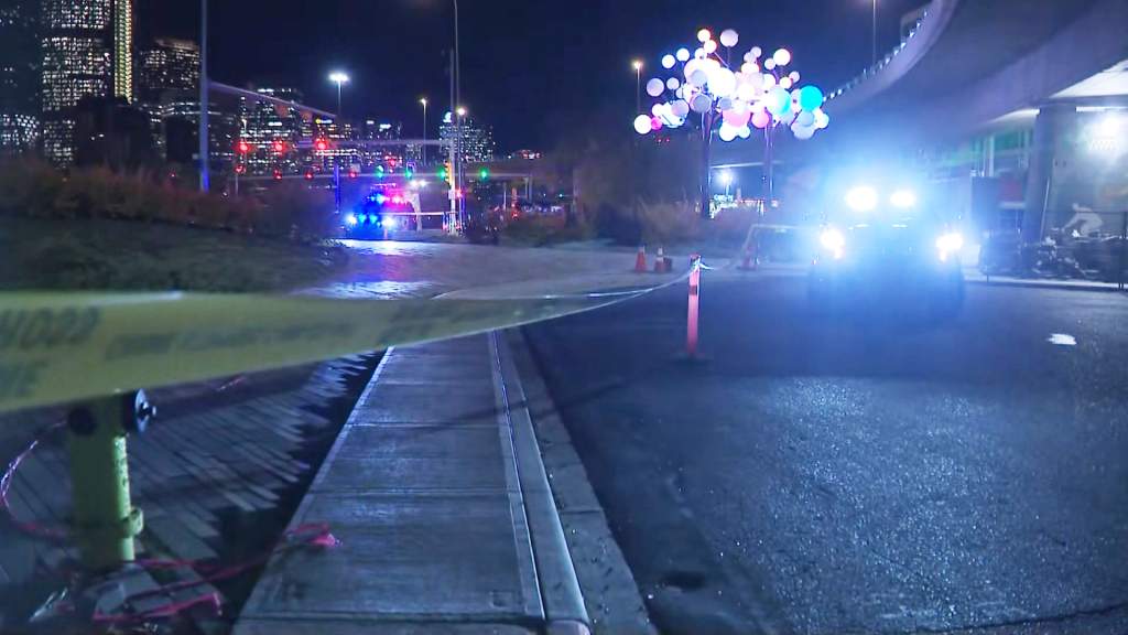 Man sent to hospital in critical condition after stabbing in Calgary