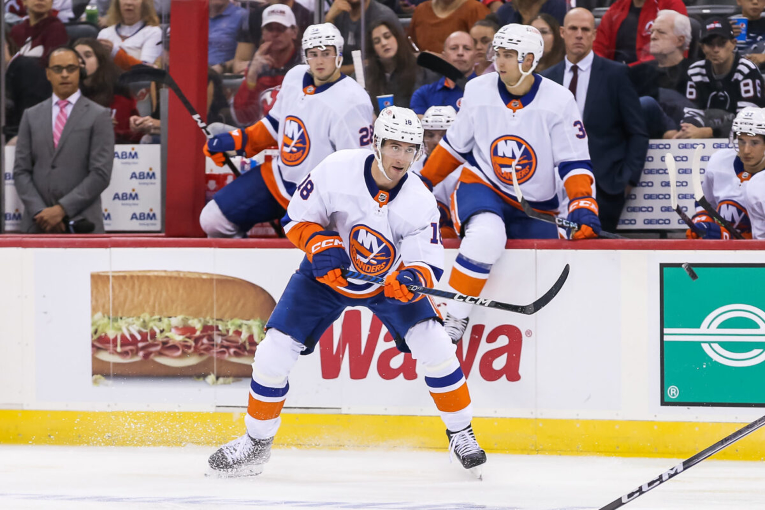 Islanders’ Engvall Out For Season Due to Ankle Injury