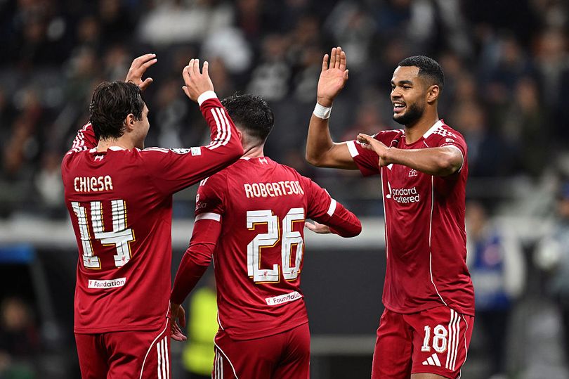 Arne Slot tiene tres nuevas preocupaciones por lesiones mientras las estrellas del Liverpool se pierden el entrenamiento antes del Inter de Milán