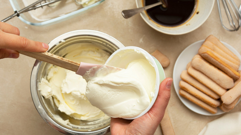 11 Best Substitutes For Mascarpone