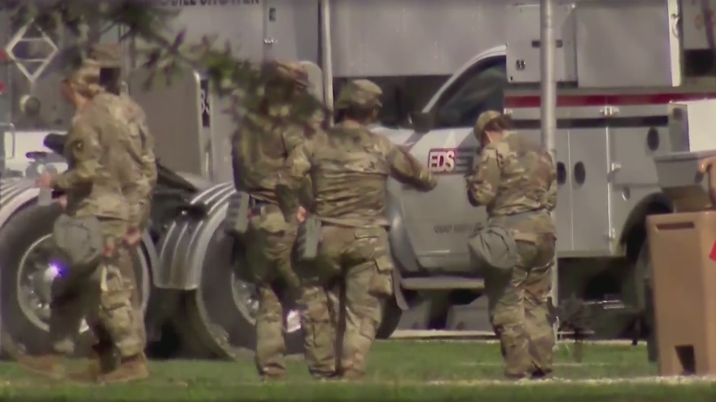 Texas National Guard troops activated in Chicago as judge weighs Trump ...