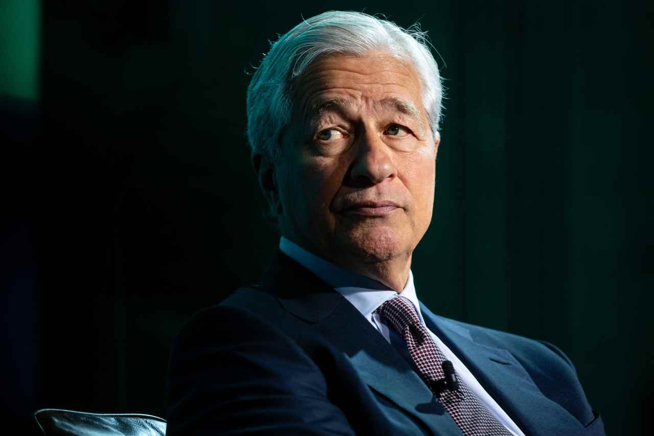 Jamie Dimon Sees Risks in the Stock Market. It Isn’t the First Time.
