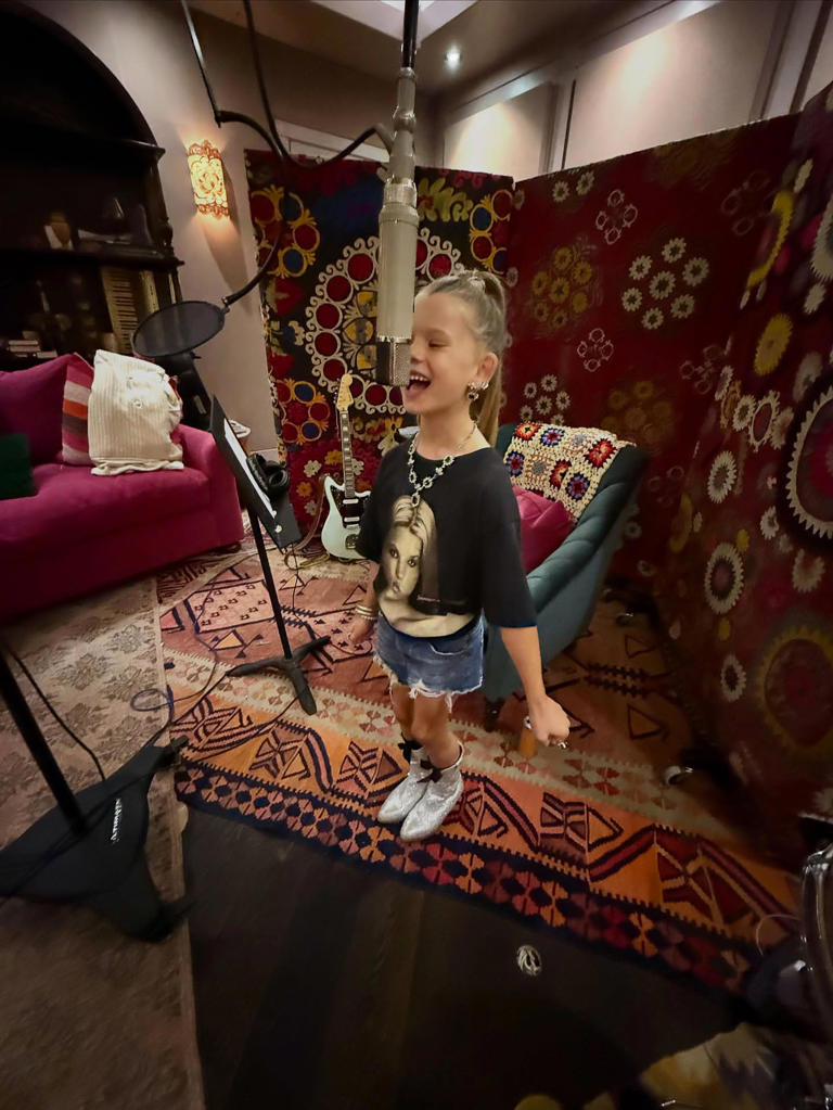 Jessica Simpson's Daughter Birdie, 6, Is Her Twin for Spirit Week at School