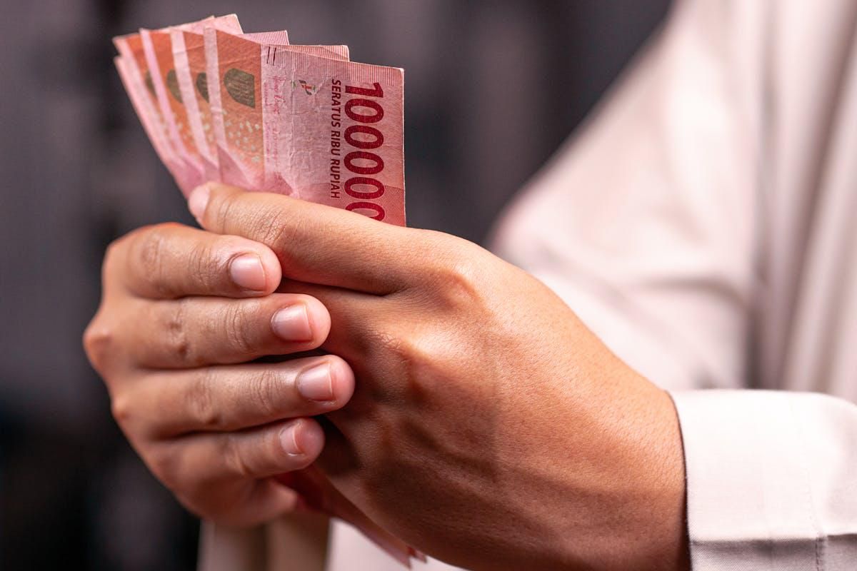 Sukuk Wakaf: Jembatan Investasi Halal dan Keberkahan Umat