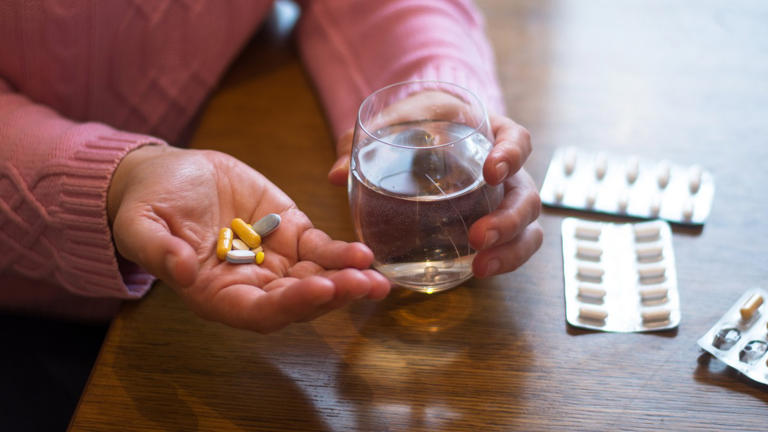 เคยสงสัยไหม ยาในร่างกายทำงานยังไง ทำไมมันรู้ว่าต้องไปตรงไหน