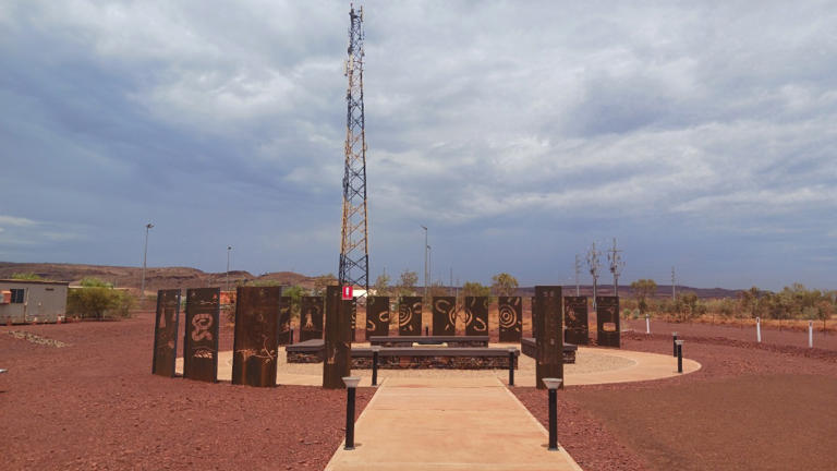 Australia’s red rocks can make hydrogen underground, and scientists ...
