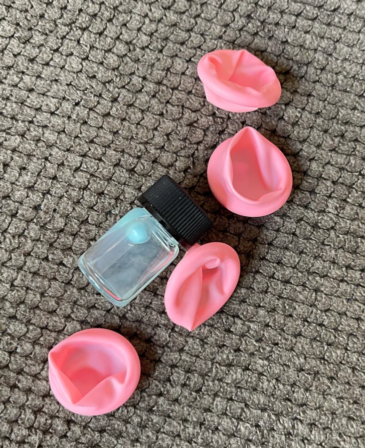 12 People Who Found Confusing Objects and Went, “Wait a Minute...”