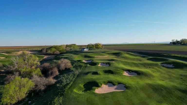 There's a new golf course in Northern Colorado. Here's how to get a ...