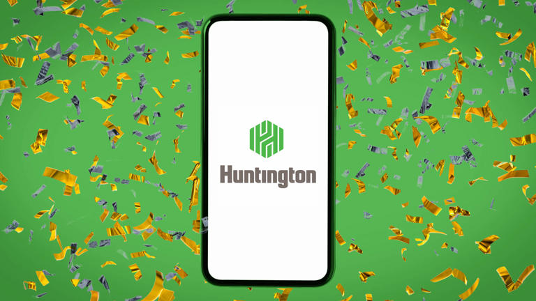 Huntington Bank holiday hours: Are they open on New Year’s Eve and New ...