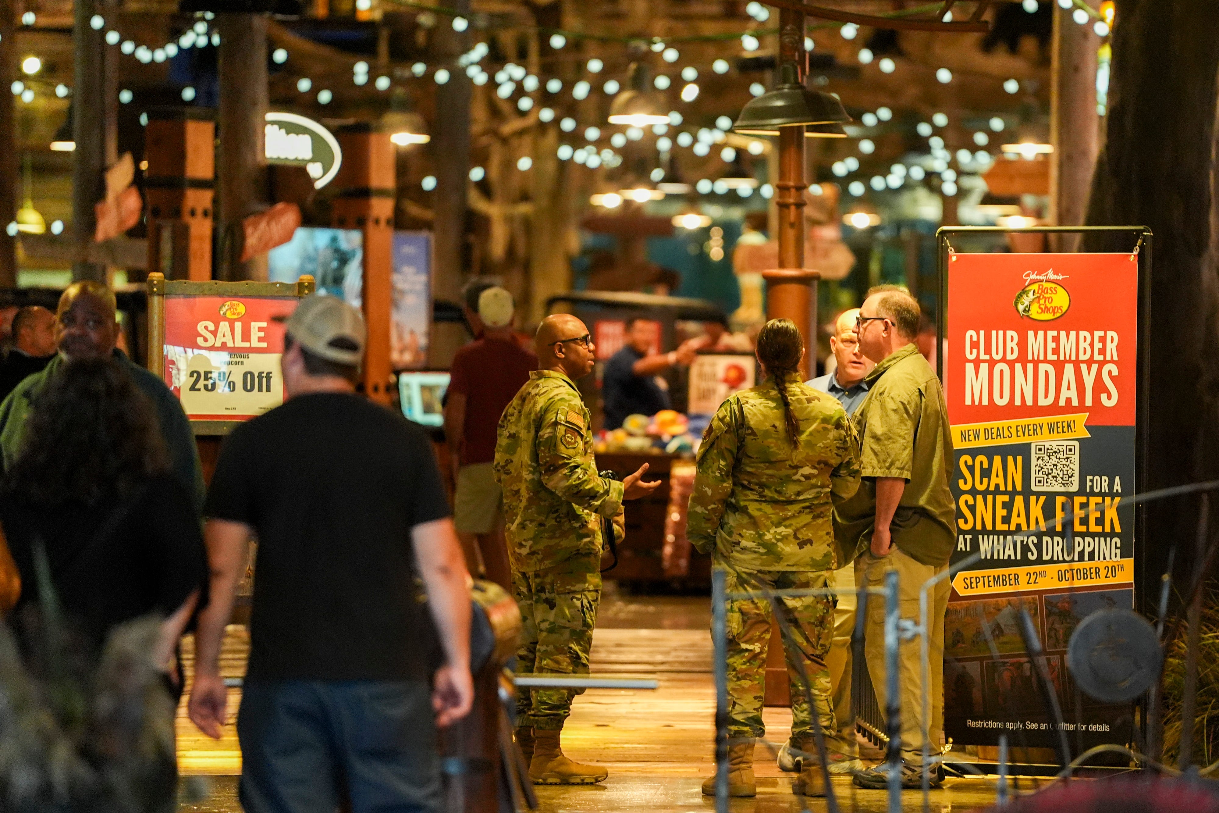 National Guard seen on Memphis' Beale Street, ICE conducting 'mass ...