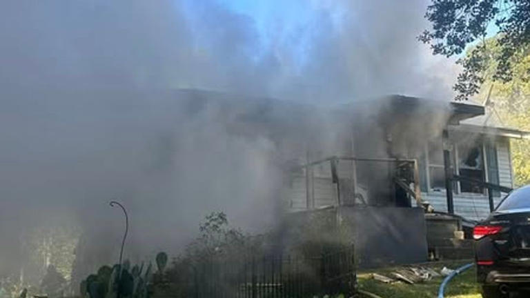 No injuries reported after structure fire, Hurt volunteer fire crews say