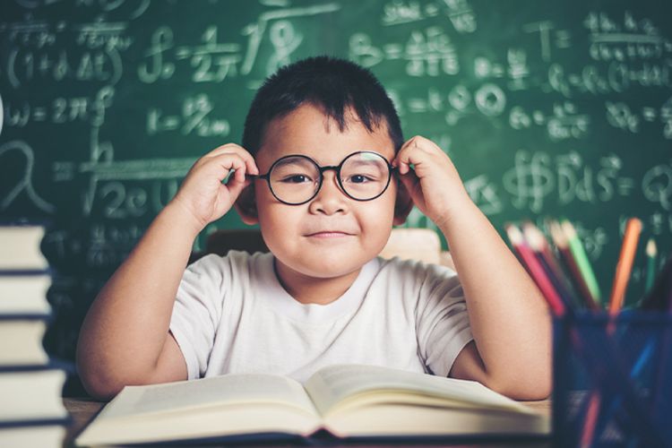 6 Tanda Kamu Lebih Cerdas dari Rata-Rata, Menurut Psikologi