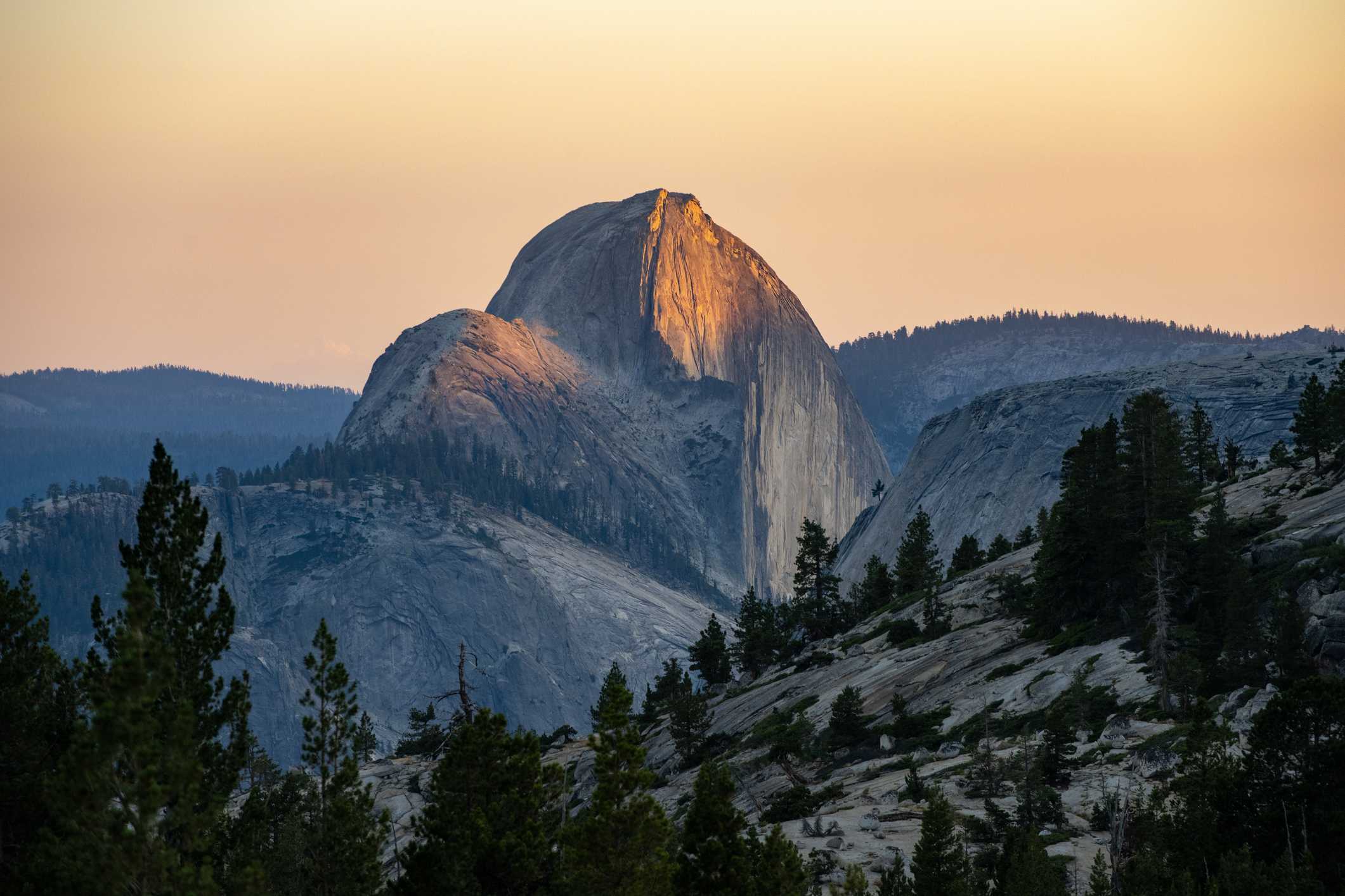 Squatters, illegal BASE jumpers invade Yosemite amid federal shutdown