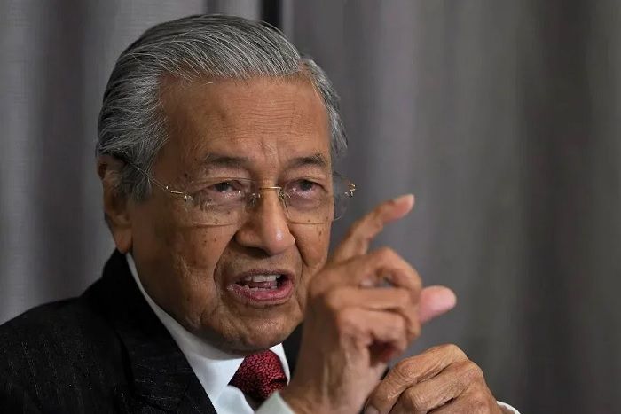 Teori Mahathir: Skandal Naturalisasi Bukan Sabotase Asing, Pelaku Merasa Di Atas Hukum!