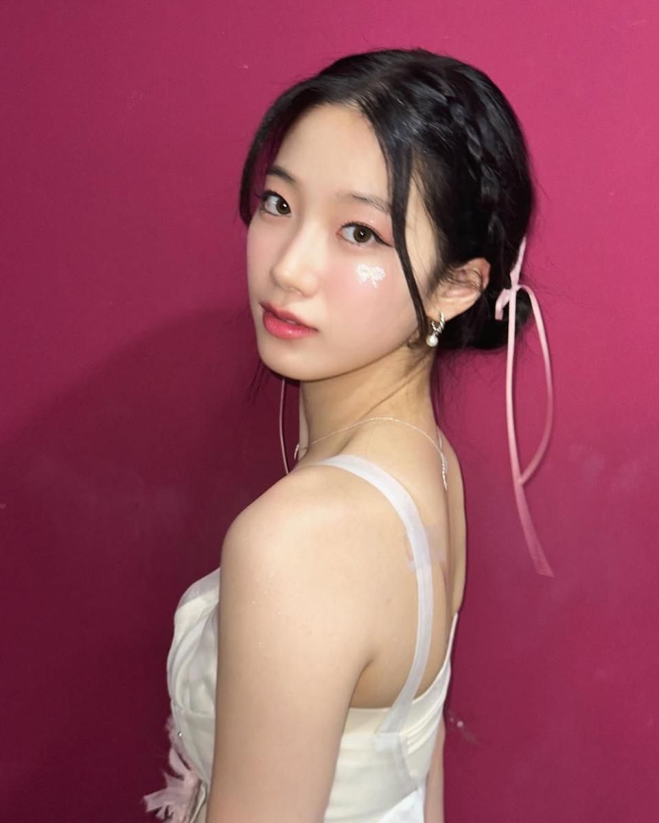 Gaya Rambut Kepang Kazuha 