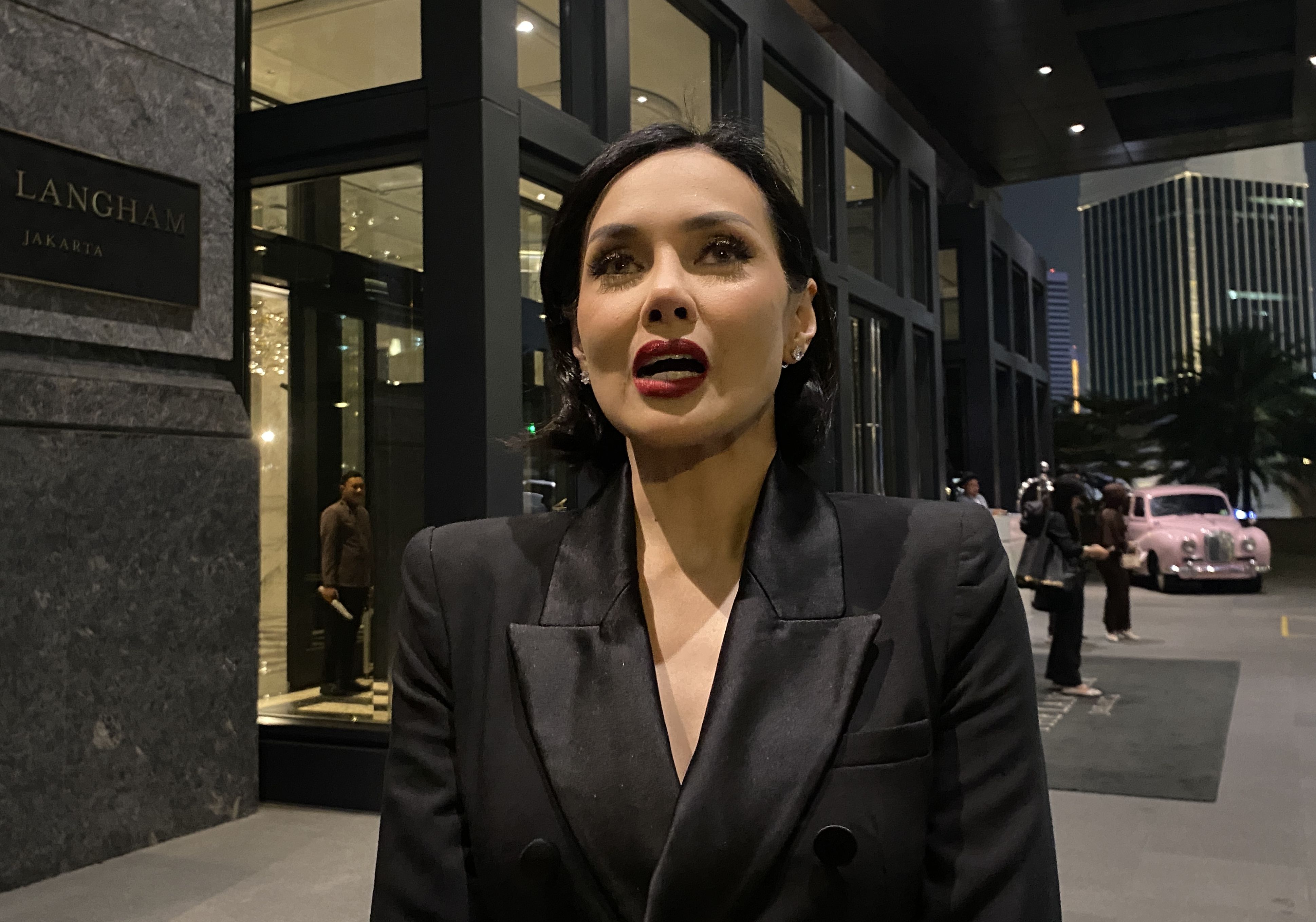 Sara Wijayanto Rayakan Pernikahan Amanda dan Kenny, Pastikan Manda Bahagia!