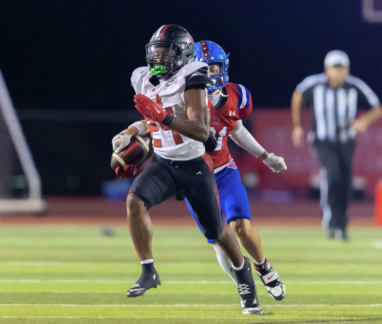 Weiss riddles Hays behind QB Jaxon Schad's 7 total TDs in 50-8 win