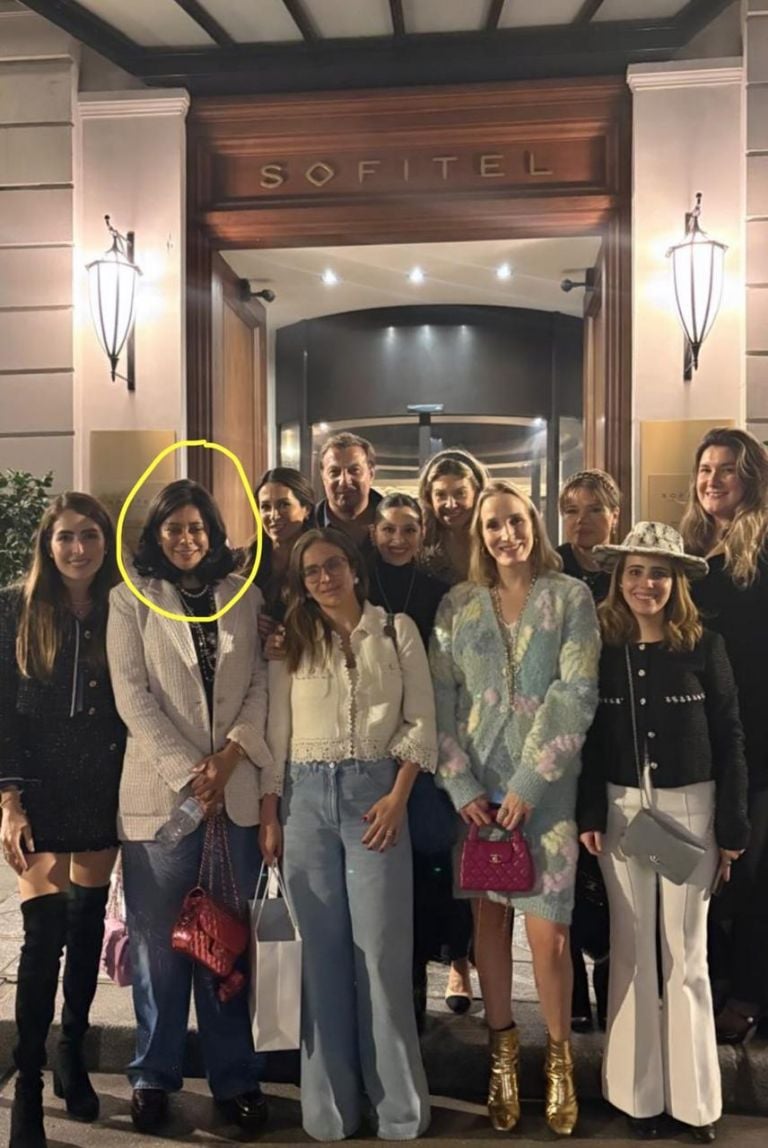 María Monreal Pérez. Recuerdo en el hotel Sofitel: Foto: X @jorgegogdl.