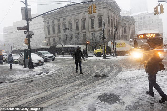 Meteorologist's stark warning to Americans to brace for a harsh winter ...
