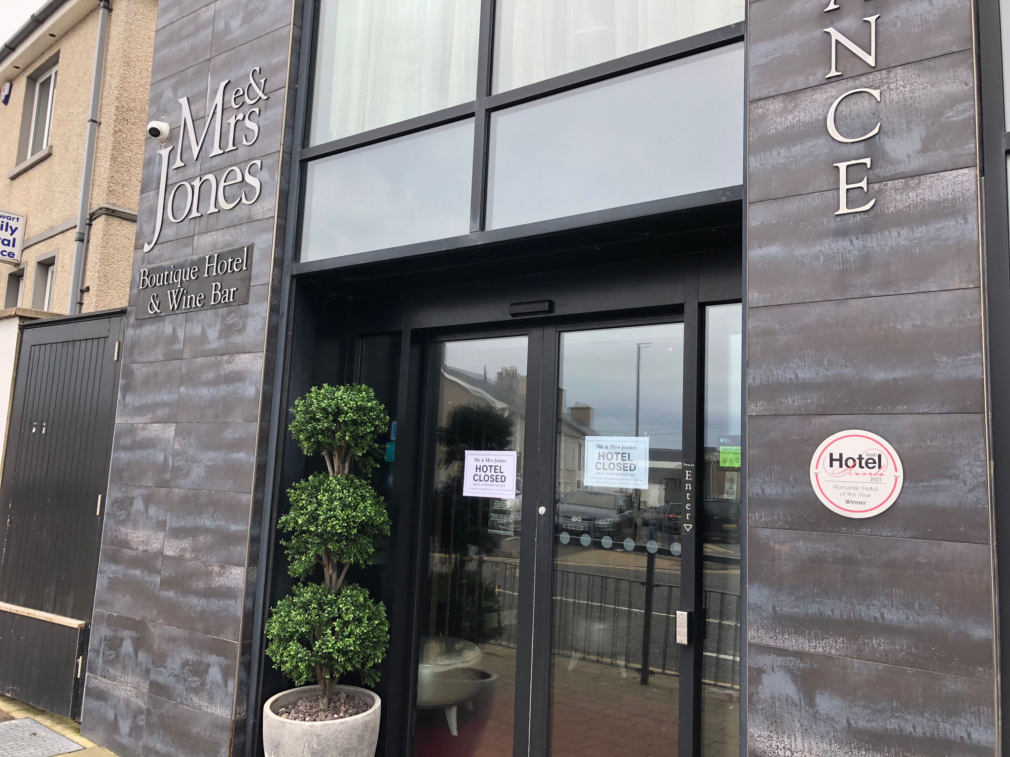 Curated visual reference: Picture Idea: Shock As North Coast Hotel And Wine Bar Closes Its