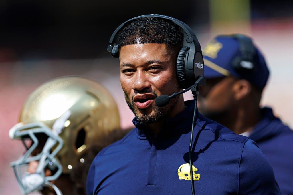 Officials under fire for questionable calls in Notre Dame-NC State game