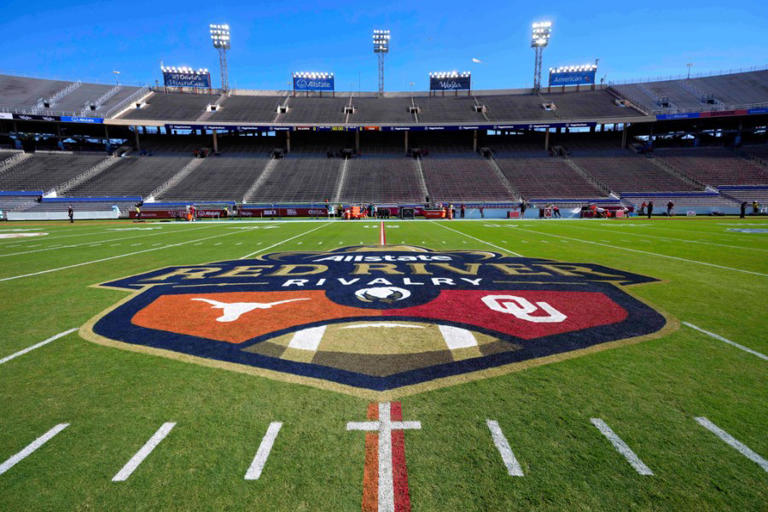 Punt return TD, big 2nd half lifts Texas to 23-6 Red River Rivalry win ...