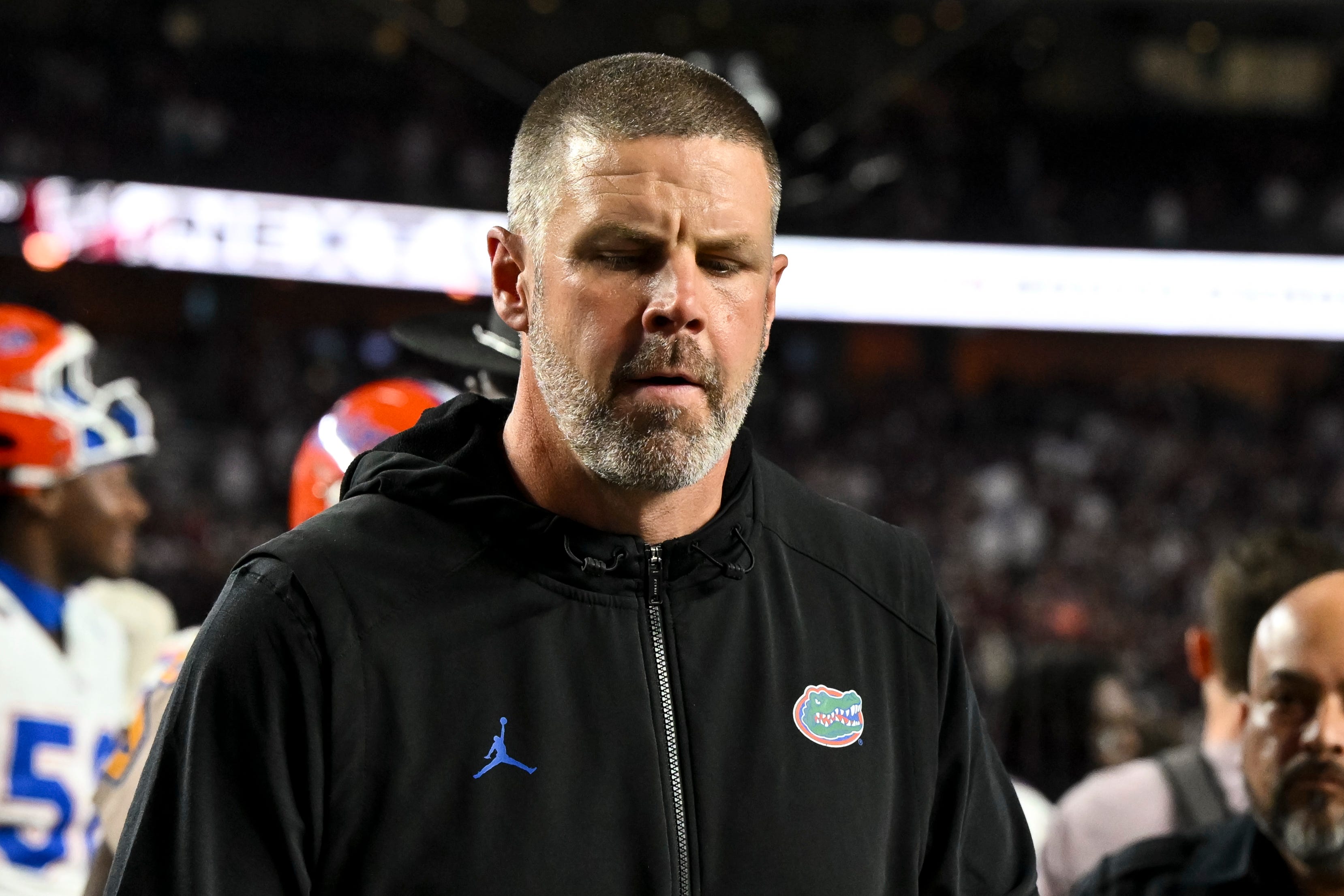 Florida football fans explode on social media, call for Billy Napier to ...