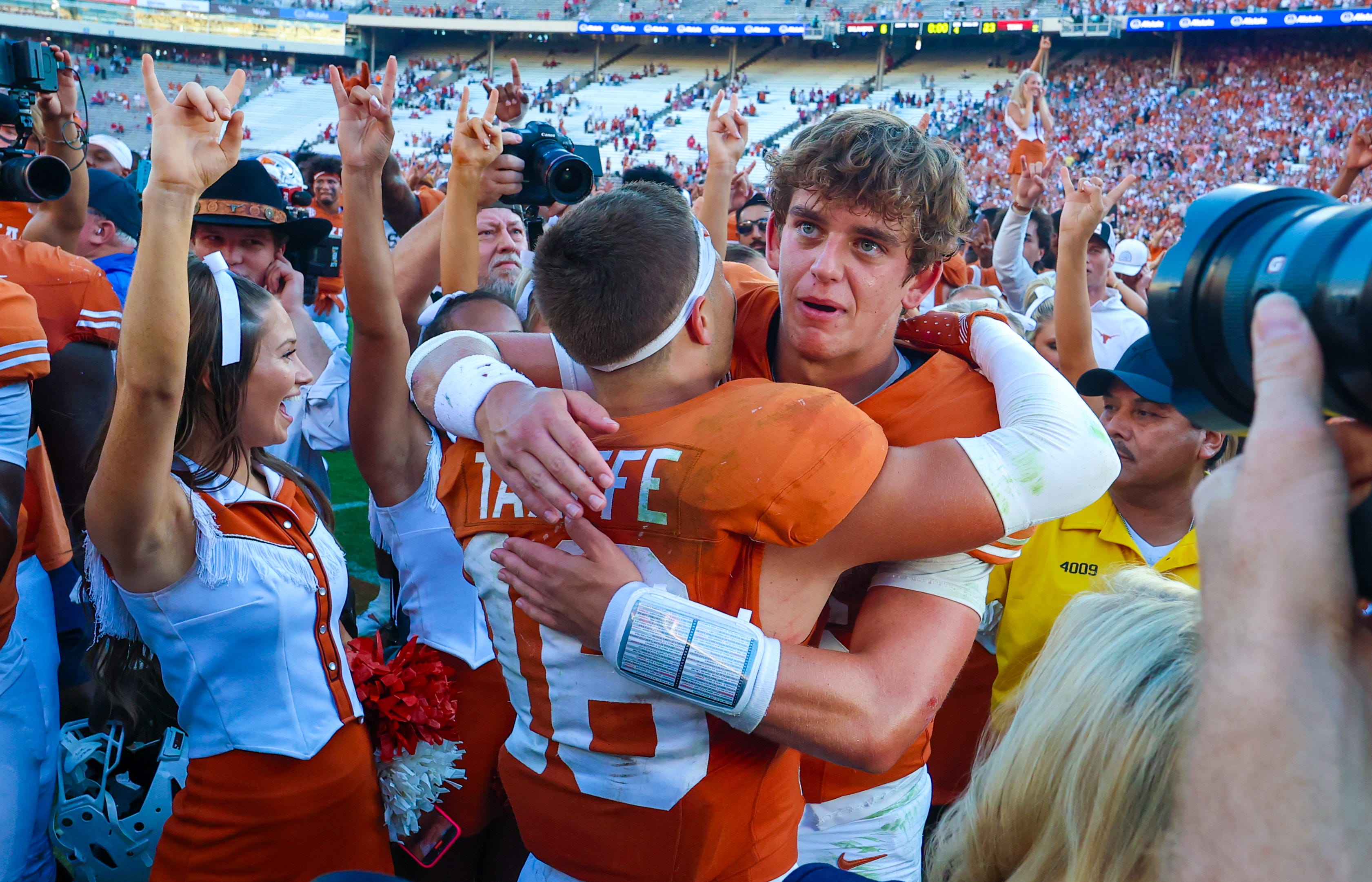 Social media goes crazy for Texas Football's huge upset of Red River ...