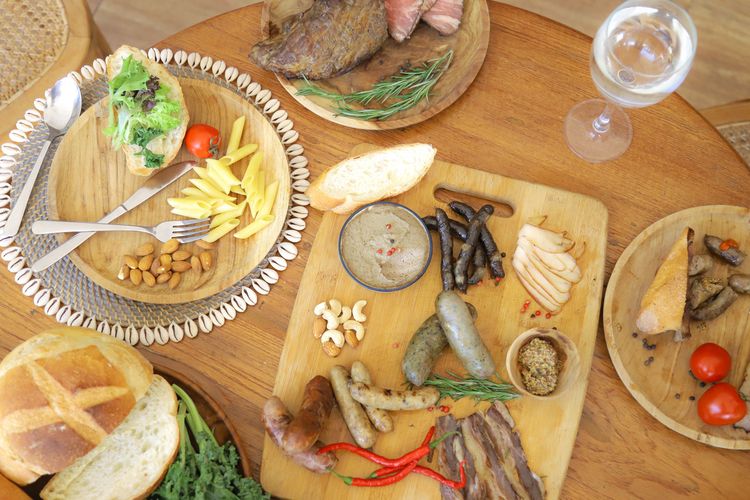 Kemendag: Konsumsi Daging Olahan Naik 10% Tahunan, Aman untuk Anak-anak?